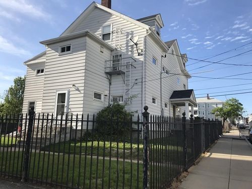 apt-3-889 Pine St, Fall River, MA, 02720-5147 | Card Image