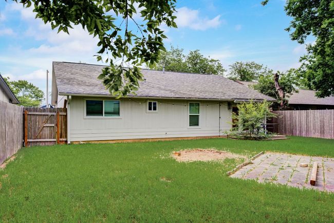 4405 Button Bend Cir, House other with 4 bedrooms, 2 bathrooms and 2 parking in Austin TX | Image 33