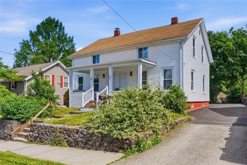 5 Nelson St, Rumford, RI, 02916-3339 | Card Image