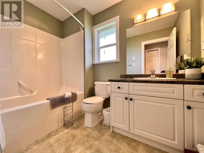 6284 Macabar Rd, House other with 4 bedrooms, 2 bathrooms and null parking in Lone Butte BC | Image 13