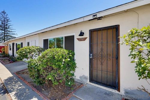 2805 Massachusetts Ave, Lemon Grove, CA, 91945-2741 | Card Image
