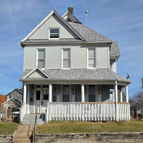 737 17th St, Rock Island, IL, 61201-2573 | Card Image