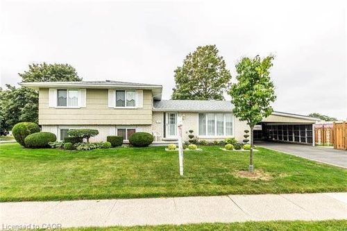 102 Munch Ave, Cambridge, ON, N1R6H8 | Card Image