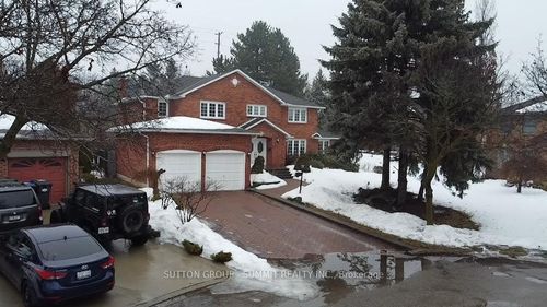 20 Whitmore Crt, Brampton, ON, L6Z2A5 | Card Image