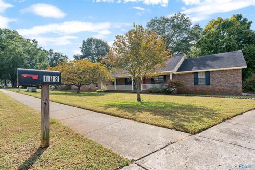 118 Sydney St, Huntsville, AL, 35811-9481 | Card Image