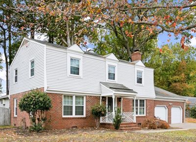 690 Village Green Parkway, House other with 5 bedrooms, 2 bathrooms and null parking in Newport News VA | Image 1