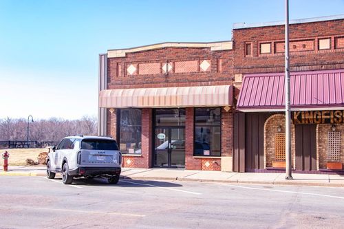 216 W Main St, DURAND, WI, 54736-1147 | Card Image