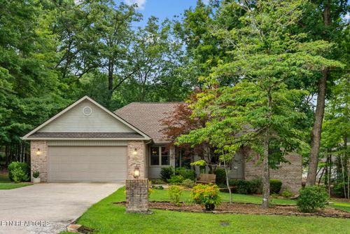 125 Markham Ln, Crossville, TN, 38558-2648 | Card Image