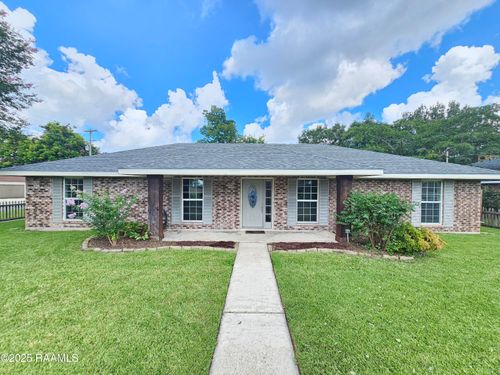 212 Gordon Crocket Dr, Lafayette, LA, 70508-5124 | Card Image