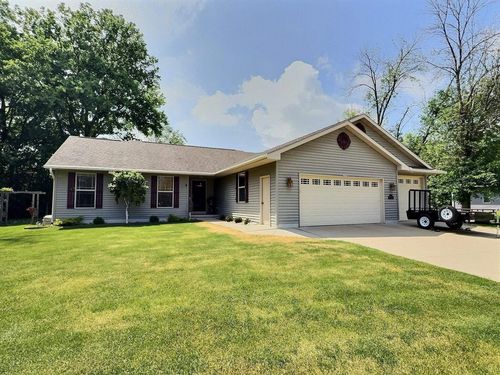1085 Hillwood Run Drive, OSHKOSH, WI, 54901 | Card Image
