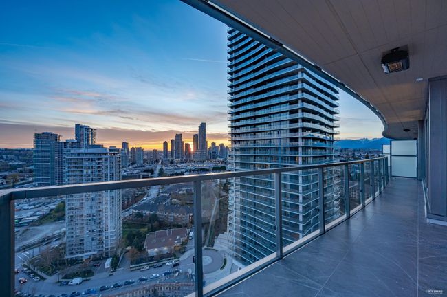 1802 - 4890 Lougheed Highway, Condo with 2 bedrooms, 2 bathrooms and 1 parking in Burnaby BC | Image 15