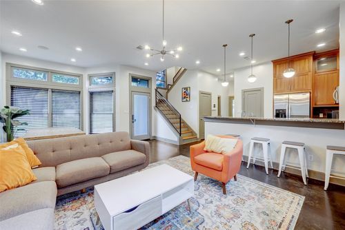 602 W North Loop Blvd, Austin, TX, 78751-1813 | Card Image