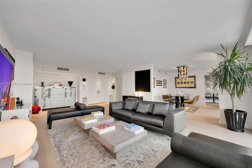 apt-614-9 Island Ave, Miami Beach, FL, 33139-1357 | Card Image
