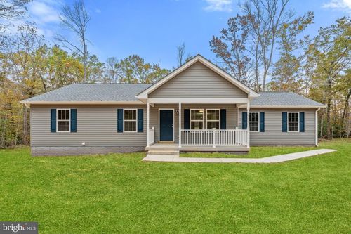 7703 Botha Rd, BEALETON, VA, 22712-7811 | Card Image