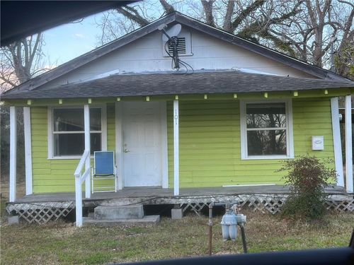 1011 E Coleman Ave, Hammond, LA, 70403-4429 | Card Image