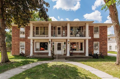 1536 David Lane, Waukesha, WI, 53189 | Card Image