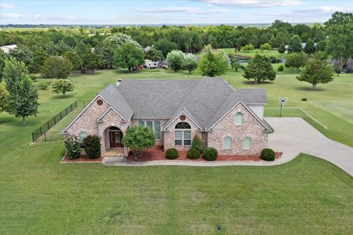 3707 Heatherwood Lane, Sherman, TX, 75090 | Card Image