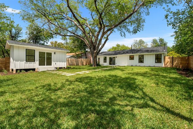 8108 Briarwood Ln, House other with 3 bedrooms, 2 bathrooms and 2 parking in Austin TX | Image 31