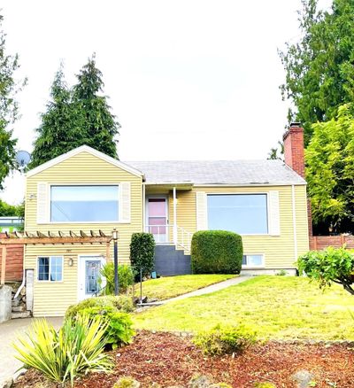 7513 S Sunnycrest Road, House other with 3 bedrooms, 2 bathrooms and null parking in Seattle WA | Image 1