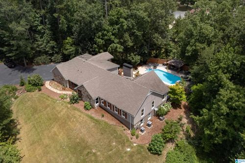2416 Cahaba River Est, HOOVER, AL, 35244-4420 | Card Image