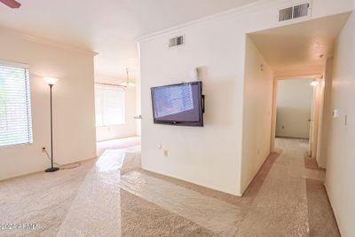 1097 - 750 E Northern Avenue E, Condo with 2 bedrooms, 2 bathrooms and null parking in Phoenix AZ | Image 3