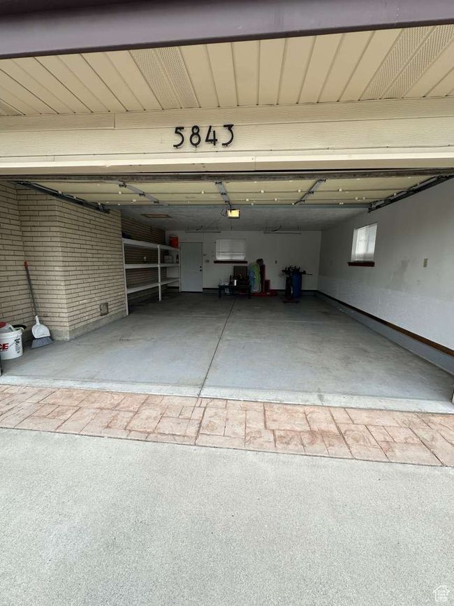 5843 S Fontaine Bleu Cir, House other with 4 bedrooms, 3 bathrooms and 5 parking in Murray UT | Image 38