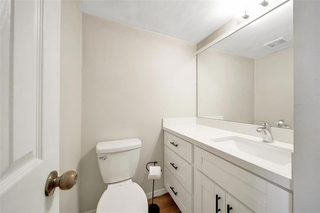 24 W Willowwood Ct, Townhouse with 3 bedrooms, 2 bathrooms and 2 parking in Spring TX | Image 20