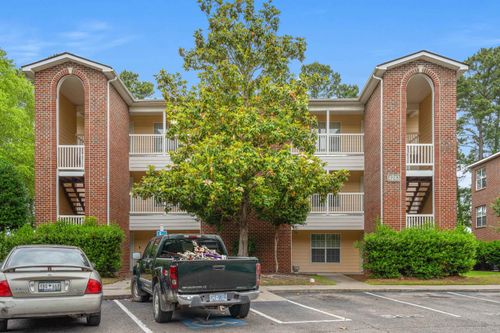 509-4243 Villas Dr, Little River, SC, 29566-8005 | Card Image