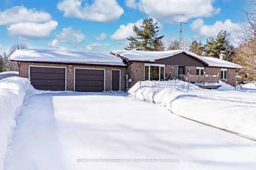 806 Harbour St, Lefroy, ON, L0L1W0 | Card Image