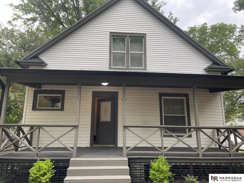 820 N York Ave, York, NE, 68467-2421 | Card Image