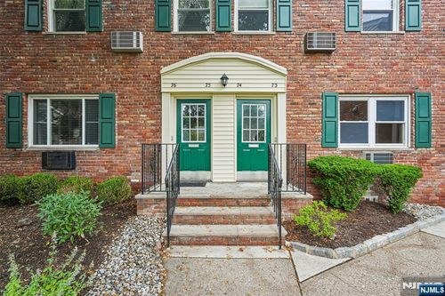 79 Roseland Ave, Caldwell, NJ, 07006-5960 | Card Image