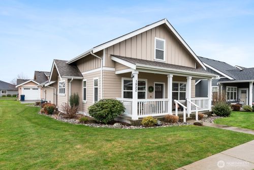 1950 N Prairie Lane, Lynden, WA, 98264 | Card Image