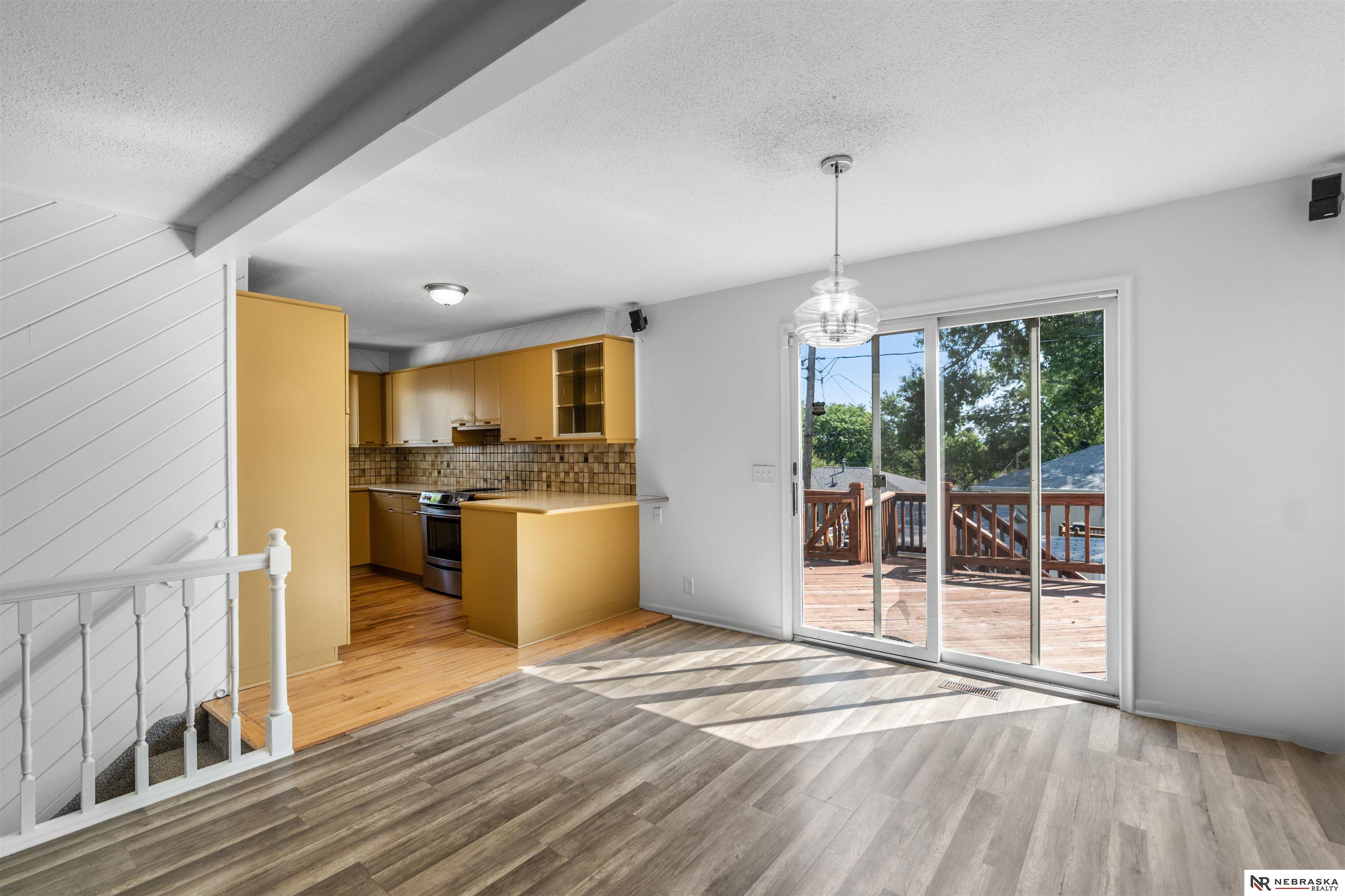 80th St, Omaha, NE 68127