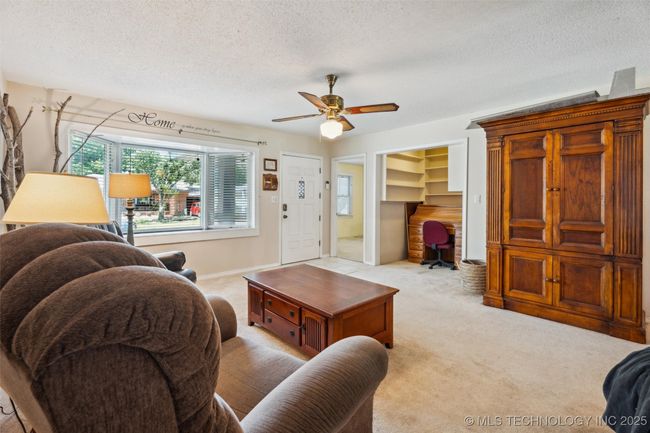300 Se Waverly Ave, House other with 3 bedrooms, 1 bathrooms and null parking in Bartlesville OK | Image 5