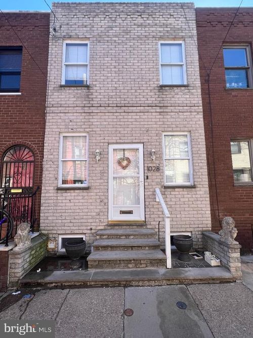1028 Winton St, PHILADELPHIA, PA, 19148-3015 | Card Image