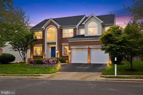 708 Vermillion Dr Ne, LEESBURG, VA, 20176-3620 | Card Image