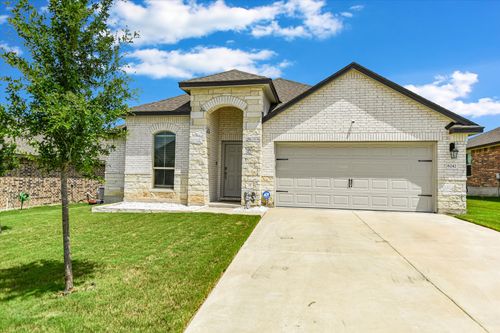 6242 Matagorda Rd, Belton, TX, 76513-4685 | Card Image