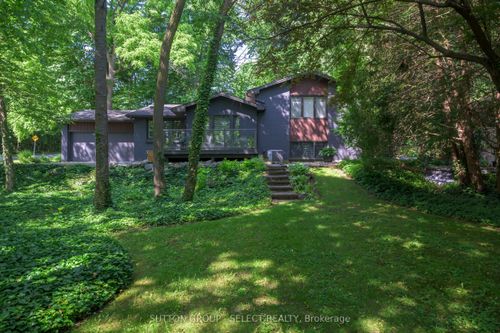 1625 Hillside Dr, London, ON, N6G2R1 | Card Image