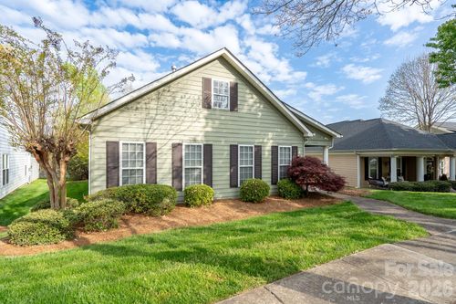 10030 Bishops Gate Blvd, Pineville, NC, 28134-6568 | Card Image