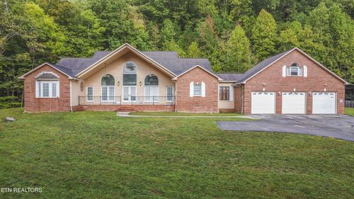799 Twin Hills Ln, Jacksboro, TN, 37757-2720 | Card Image