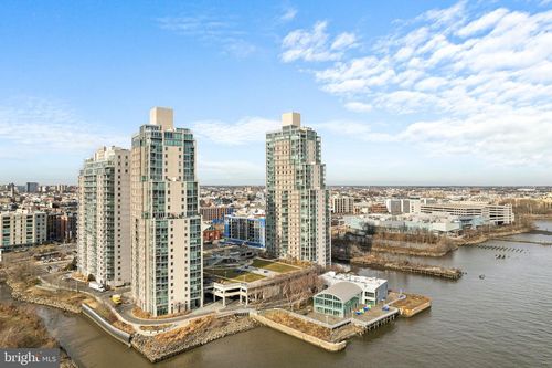 unit-r704-901 N Penn St, PHILADELPHIA, PA, 19123-3190 | Card Image