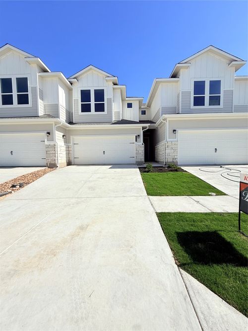 2033 Cora Ivy Ln, Round Rock, TX, 78665-3056 | Card Image