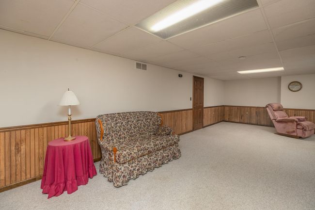 41-web-or-mls-41-Family Room.jpg | Image 54