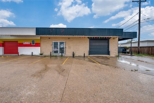 b-2302 W Main St, Grand Prairie, TX, 75050-4926 | Card Image