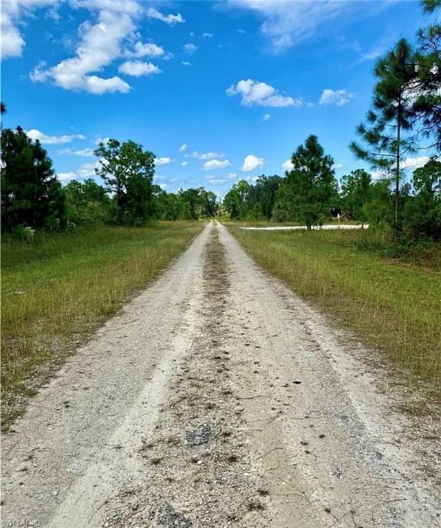 Land in LEHIGH ACRES 4