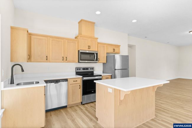 5666 Jeremy Valley Dr Se, House other with 5 bedrooms, 3 bathrooms and null parking in Salem OR | Image 32