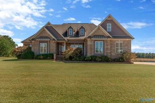 25386 Drury Ln, Toney, AL, 35773-7861 | Card Image