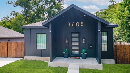 3608 Metropolitan Ave, Dallas, TX, 75210-1920 | Card Image