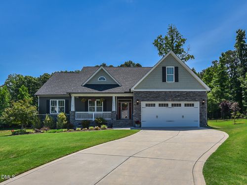 300 Newman Ln, Wendell, NC, 27591-6330 | Card Image