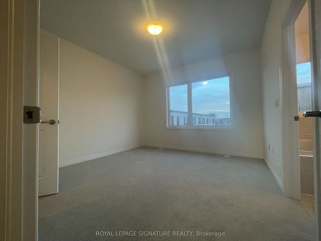 134 Wascana Rd, House attached with 4 bedrooms, 4 bathrooms and 1 parking in Vaughan ON | Image 12